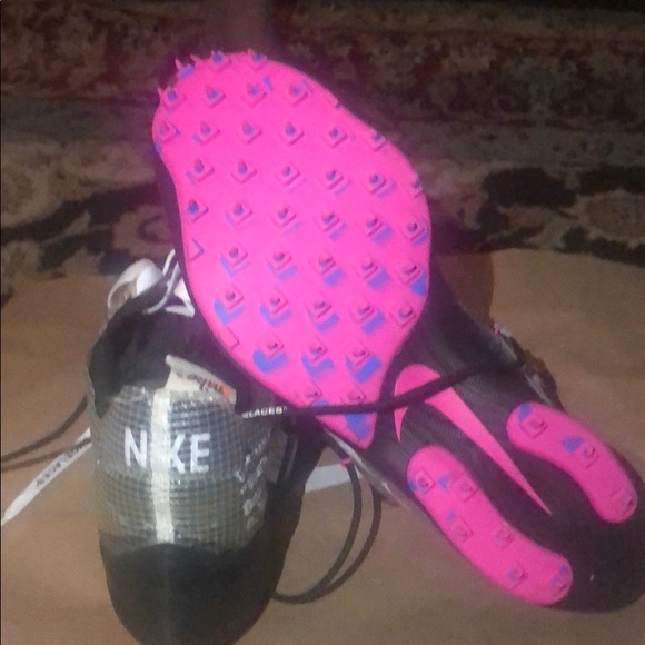 Off white sneakers they don’t make them anymore - Picture 2 of 8